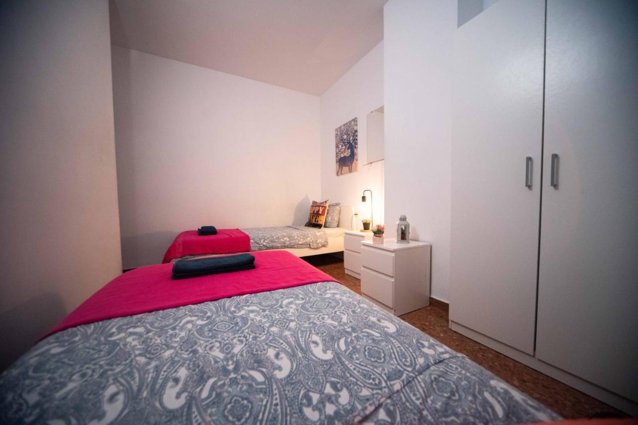 Eixample Private Rooms Барселона Экстерьер фото