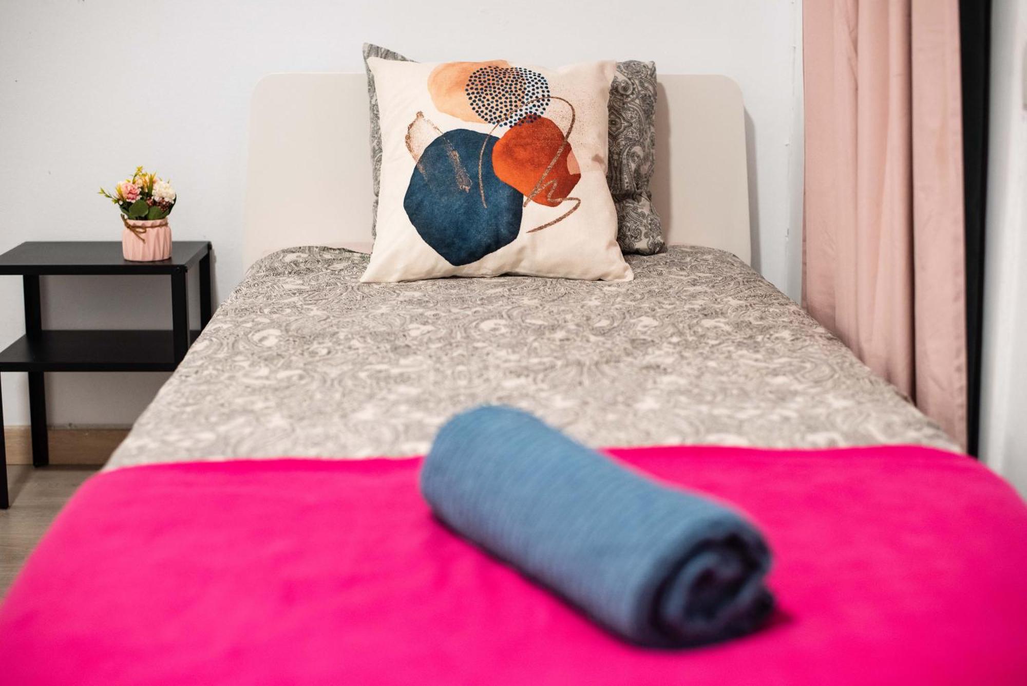 Eixample Private Rooms Барселона Экстерьер фото